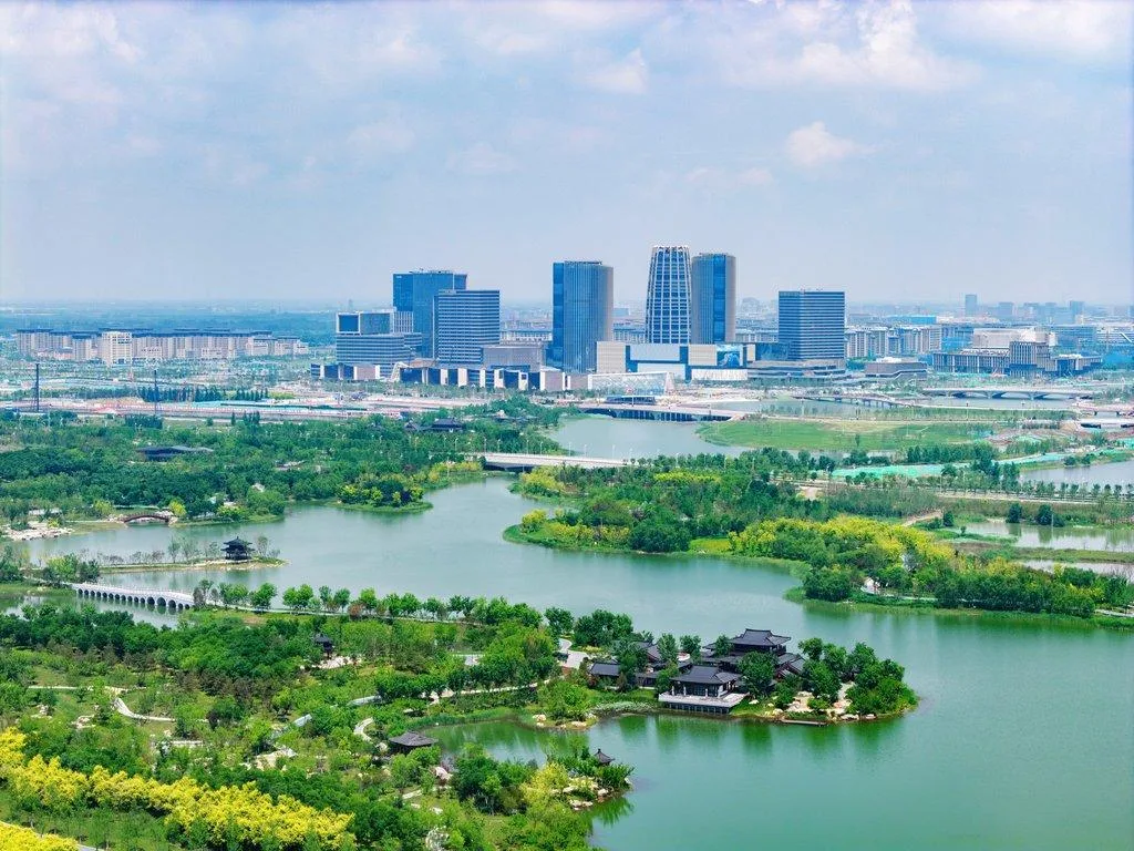 雄安新区加快建设“三个强区”“两个雄安”